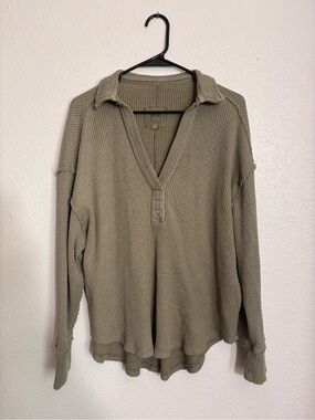aerie Olive Green Waffle Knit V-Neck Pullover